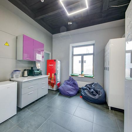 Moonotel Maidan キエフ エクステリア 写真